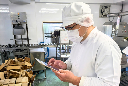 仕事について語る東雲昭憲さん